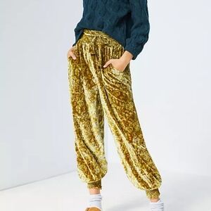 Anthropologie Gloria Velvet Green/Gold Jogger Pants